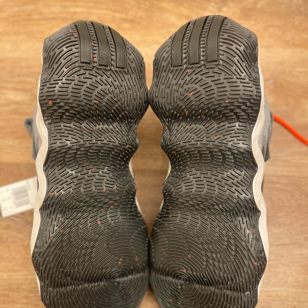 Adidas - Picture 7 of 7